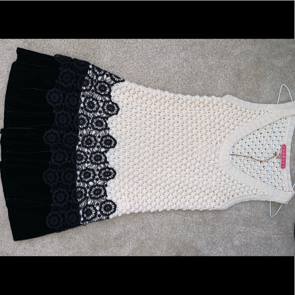 CROCHET DRESS/TUNIC WITH LACE DETAILING
